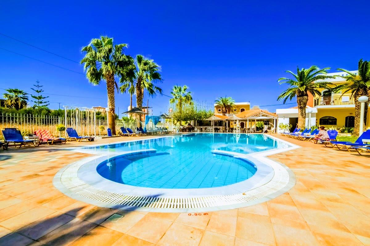Отель Stelios Gardens Малиа Экстерьер фото